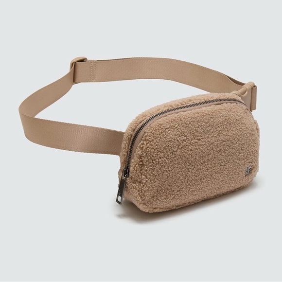 Men's Tan Sherpa Belt Bag - Picture 6 of 7